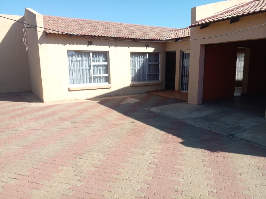 3 Bedroom Property for Sale in Thaba Nchu Free State